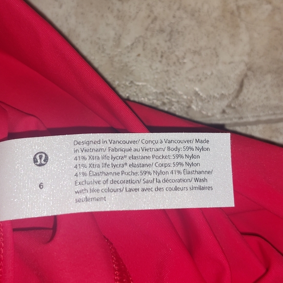 NWOT Lululemon Train to Beach HR Shorts 6 - Picture 6 of 6